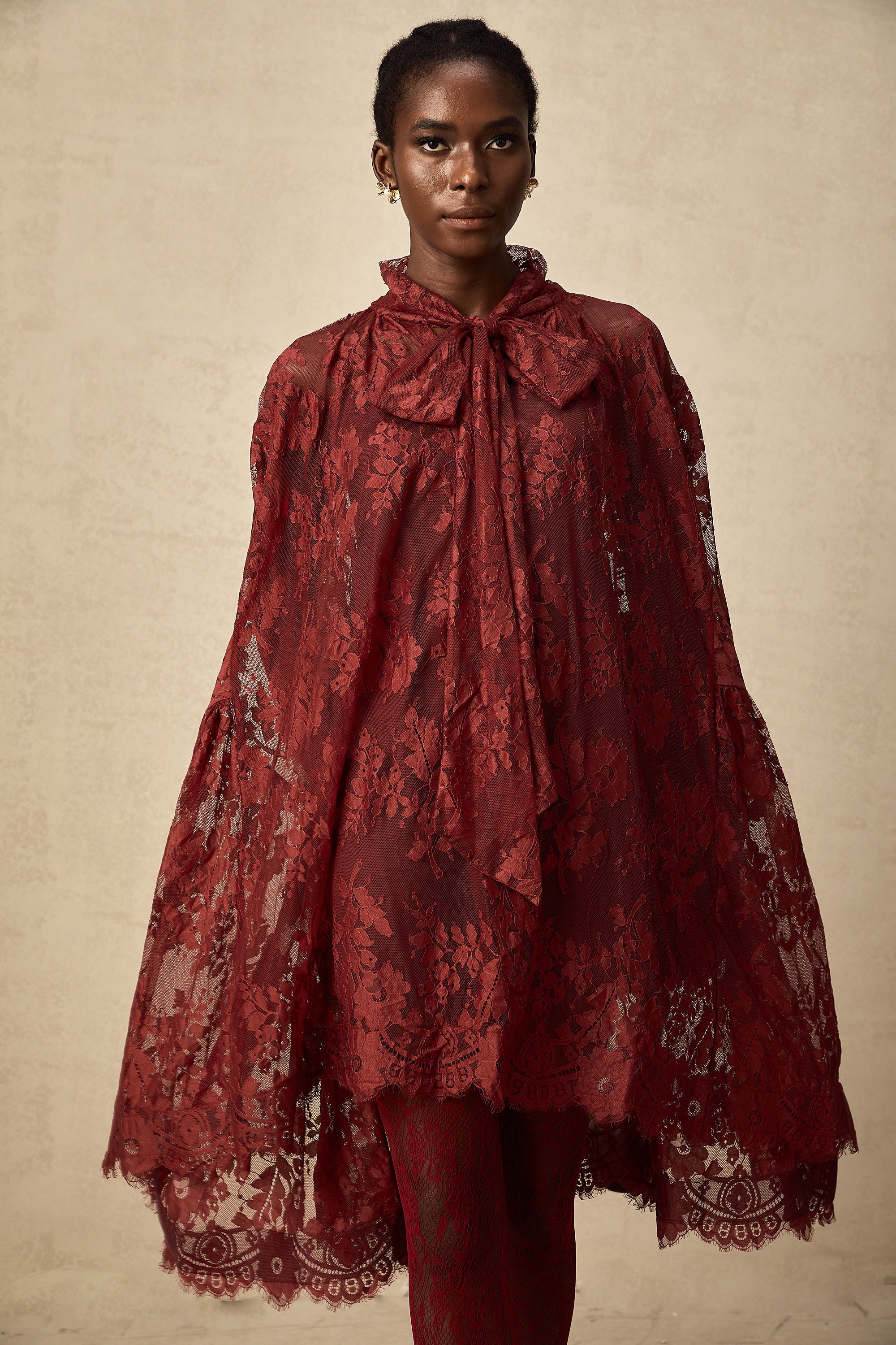 Elegant Red Chantilly Lace Oversize Dress: Timeless Style, Comfortable Fit, Versatile