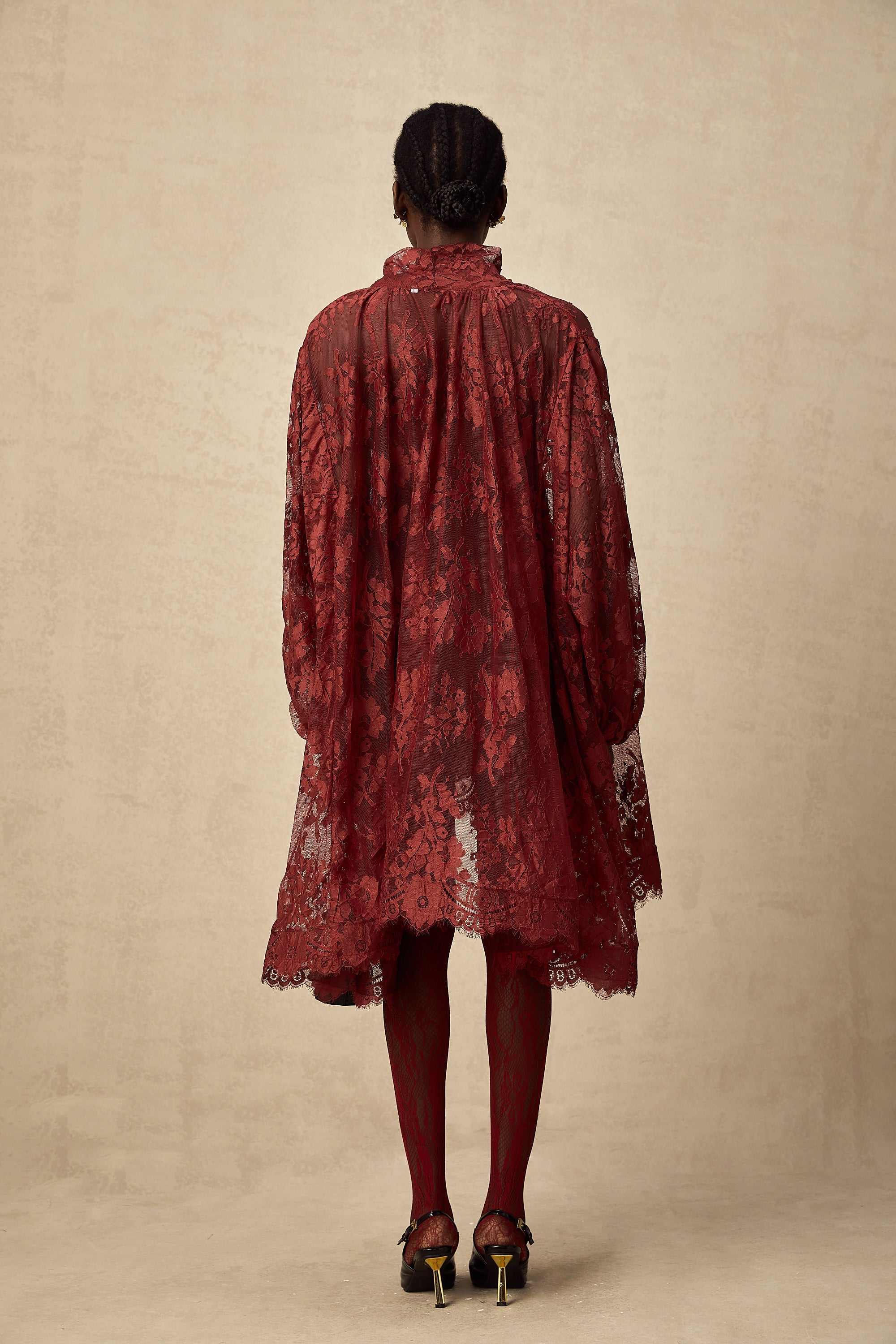 Elegant Red Chantilly Lace Oversize Dress: Timeless Style, Comfortable Fit, Versatile
