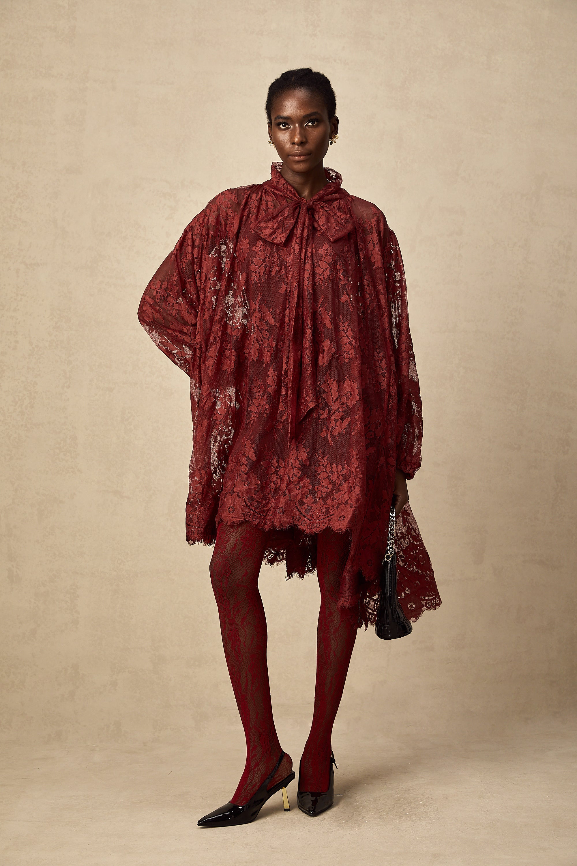 Elegant Red Chantilly Lace Oversize Dress: Timeless Style, Comfortable Fit, Versatile