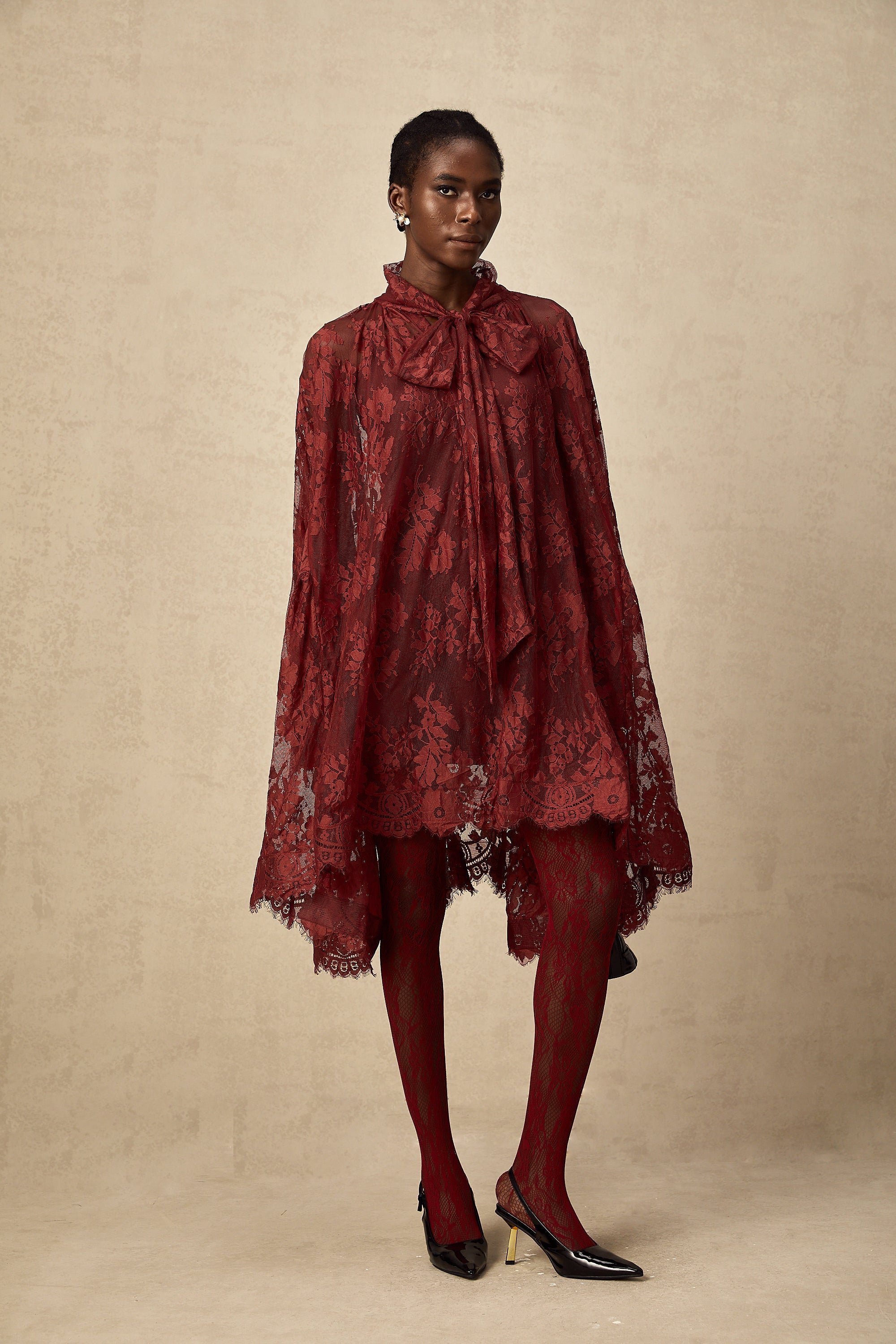 Elegant Red Chantilly Lace Oversize Dress: Timeless Style, Comfortable Fit, Versatile