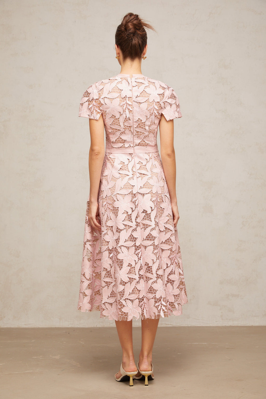 Elegant Pink Guipure Lace Midi Dress - Sleeveless A-Line Summer Party