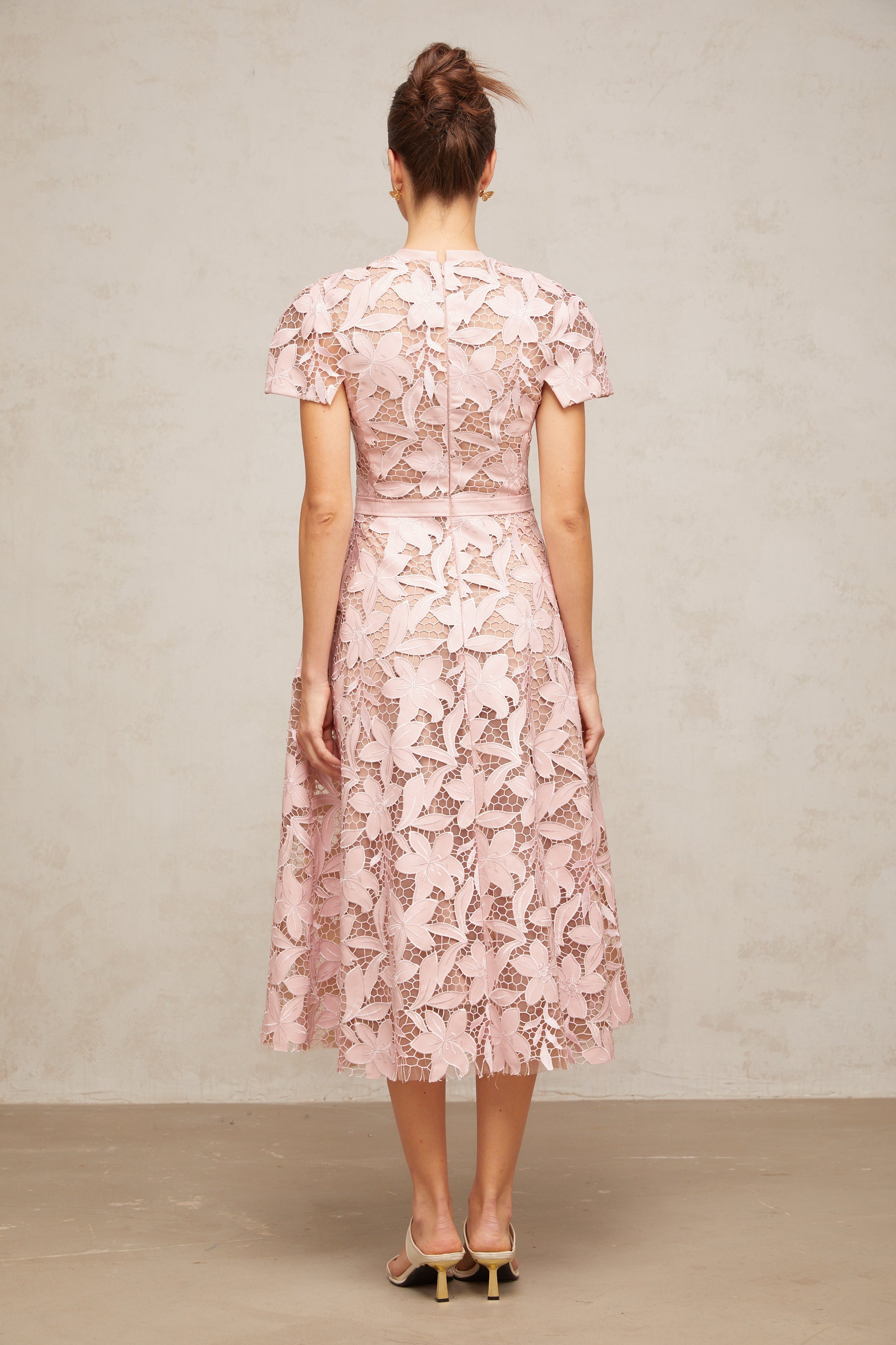 Elegant Pink Guipure Lace Midi Dress - Sleeveless A-Line Summer Party