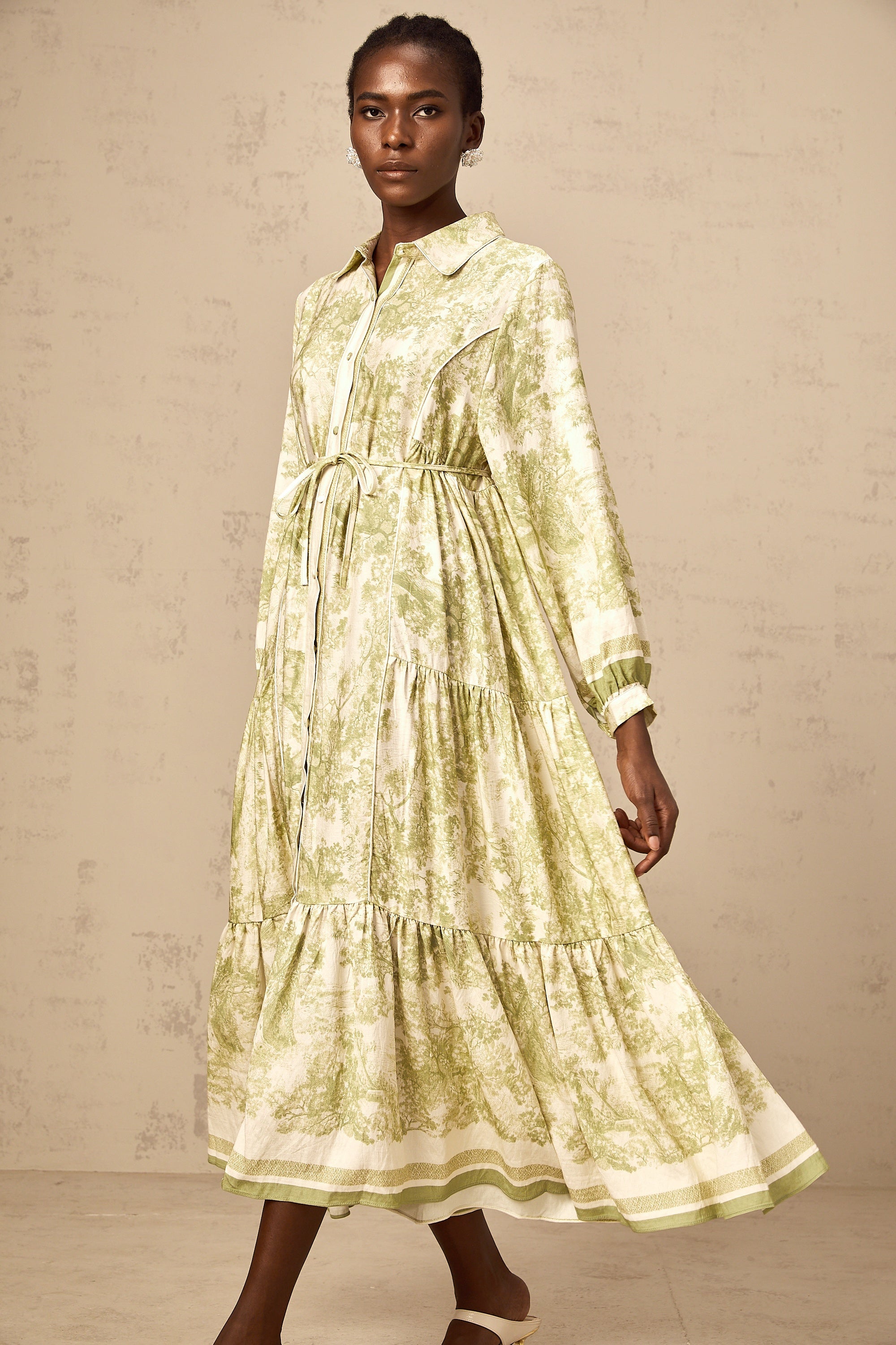 Adelaide Graphic Print Midi Dress: Elegant, Flowing, Comfortable, and Stylish Green Attire