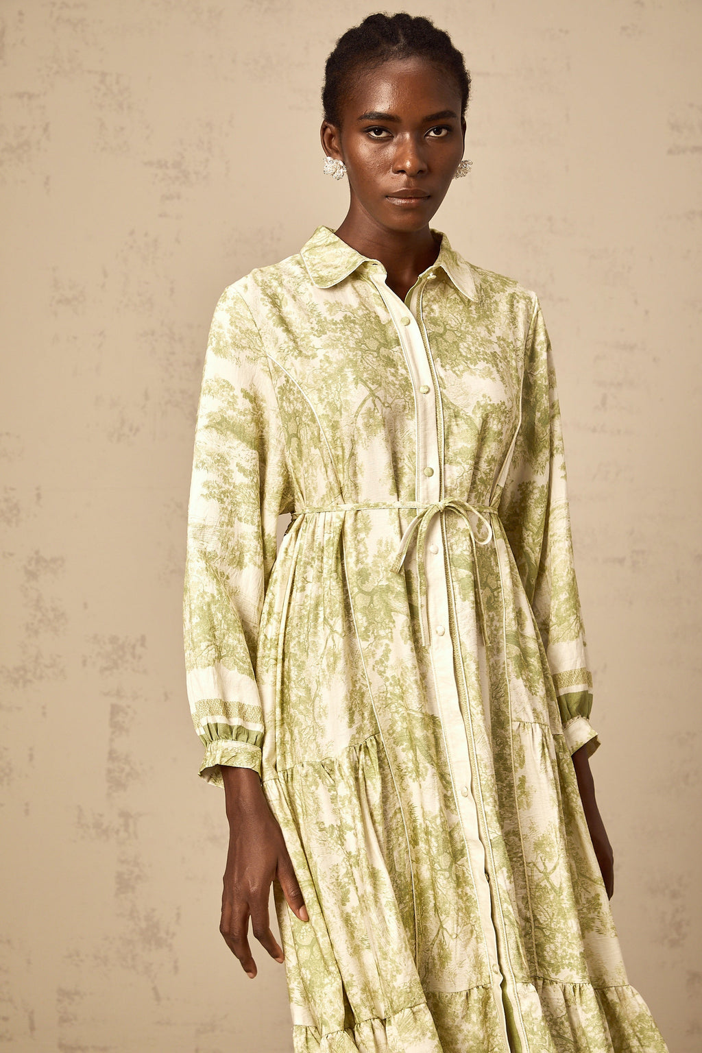 Adelaide Graphic Print Midi Dress: Elegant, Flowing, Comfortable, and Stylish Green Attire