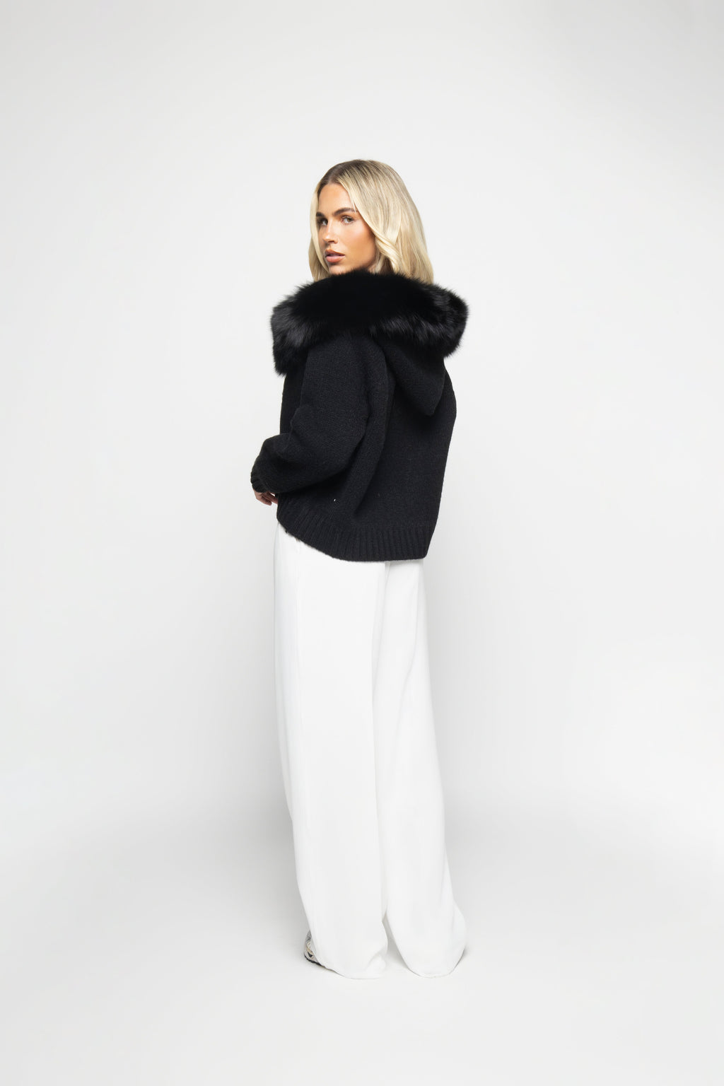 MAIA Geneva Luxury Handcrafted Wool Coat Size S‑M to M‑L