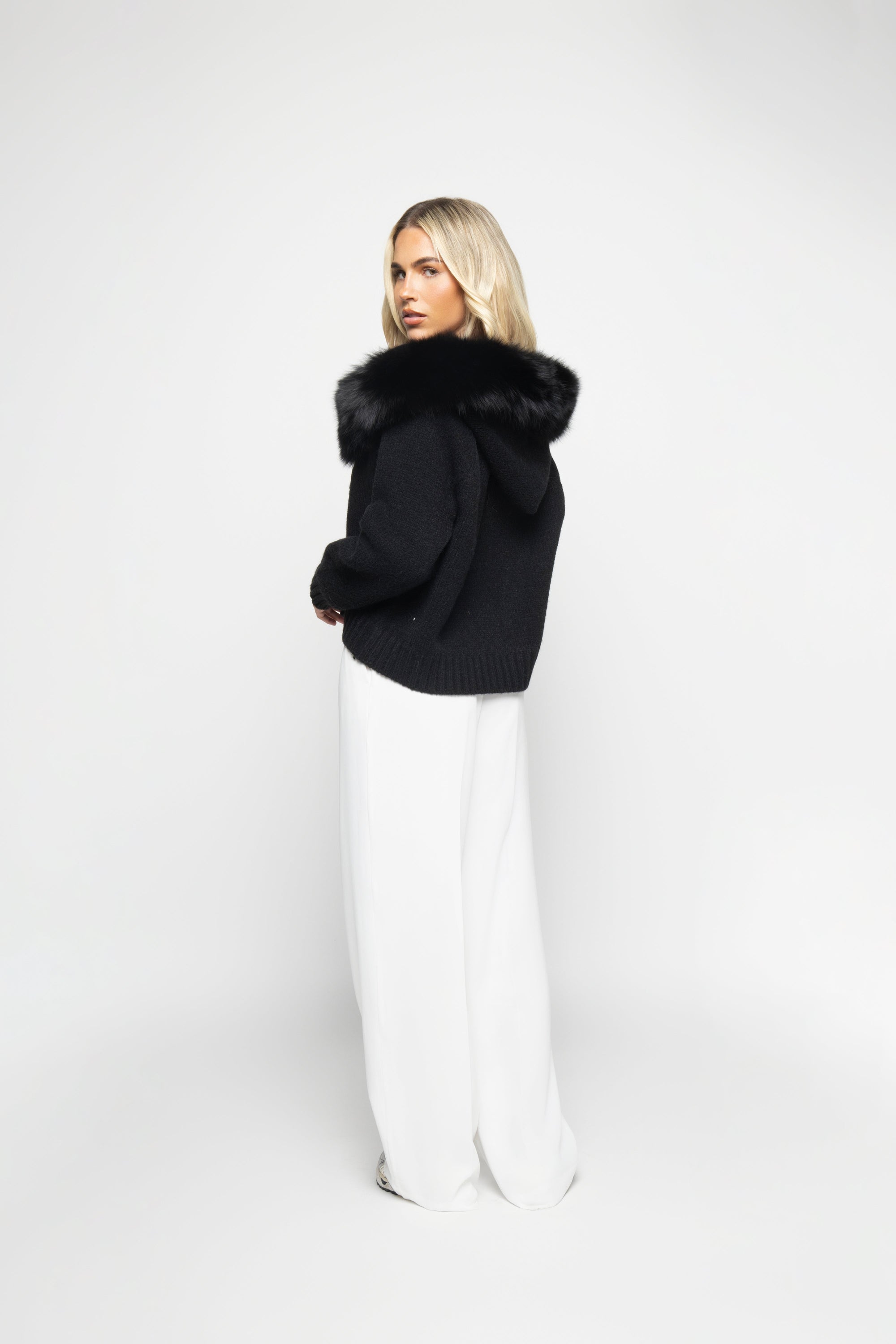 MAIA Geneva Luxury Handcrafted Wool Coat Size S‑M to M‑L
