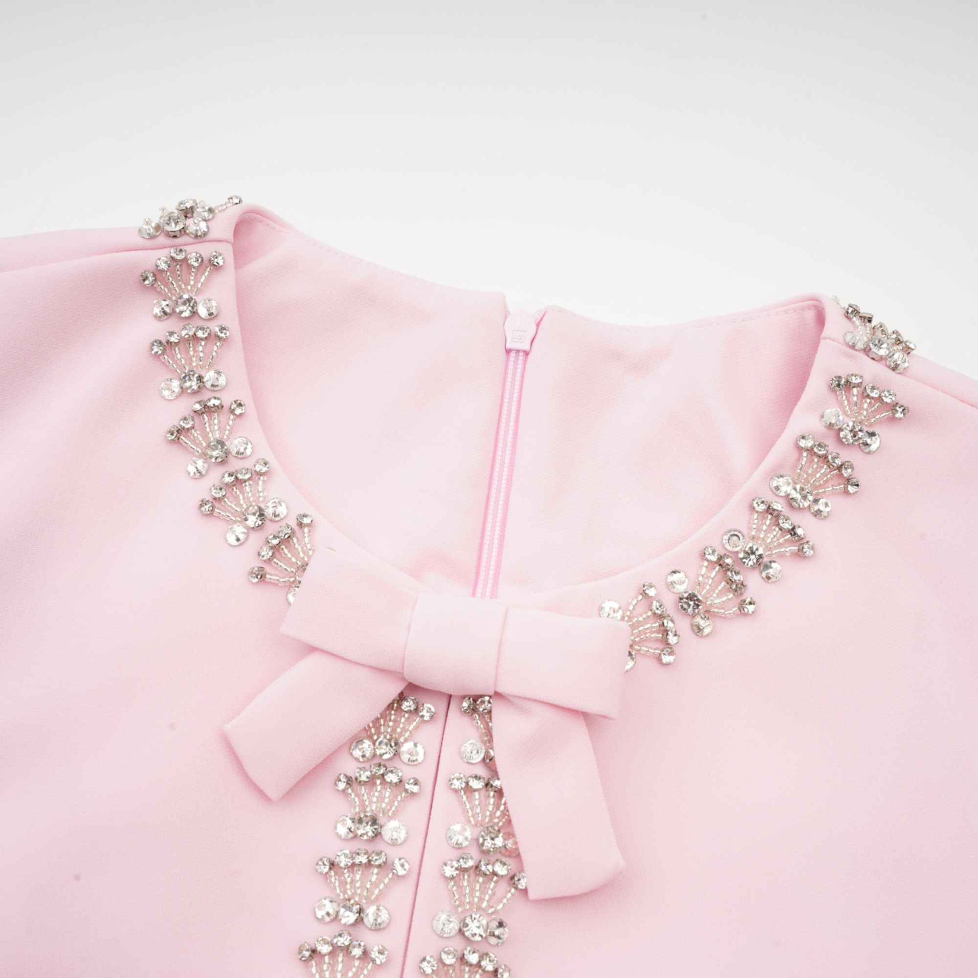 Elegant Pink Crystal-Accented Bow Midi Dress: Chic Terylene Flared Style