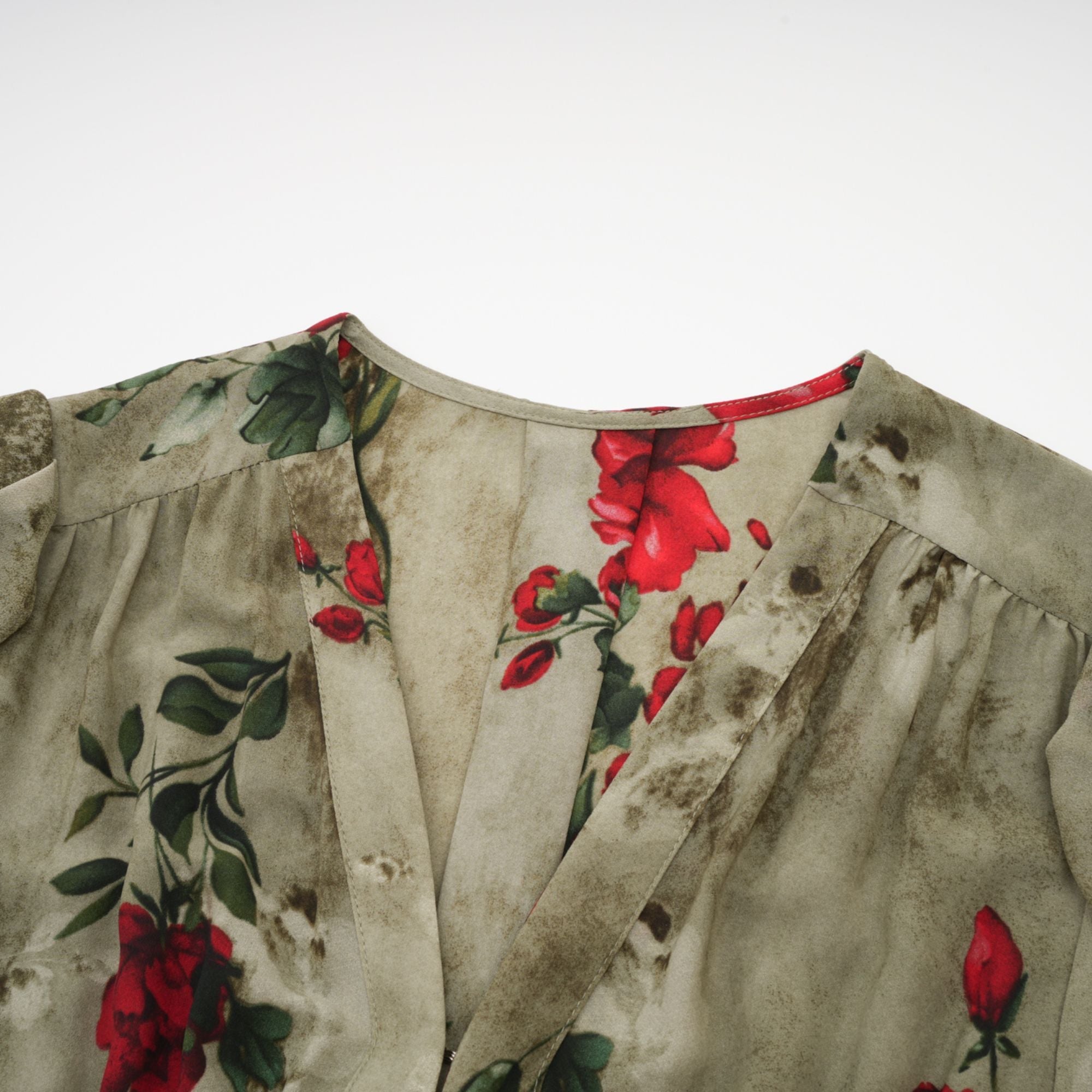 Elegant Floral V-Neck Midi Dress for Women: Perfect Summer Style