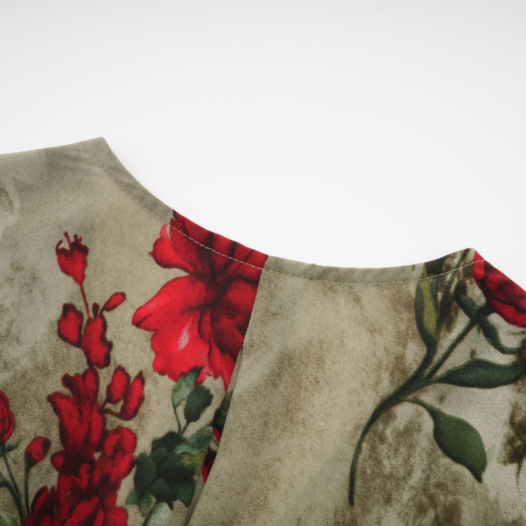 Elegant Floral V-Neck Midi Dress for Women: Perfect Summer Style