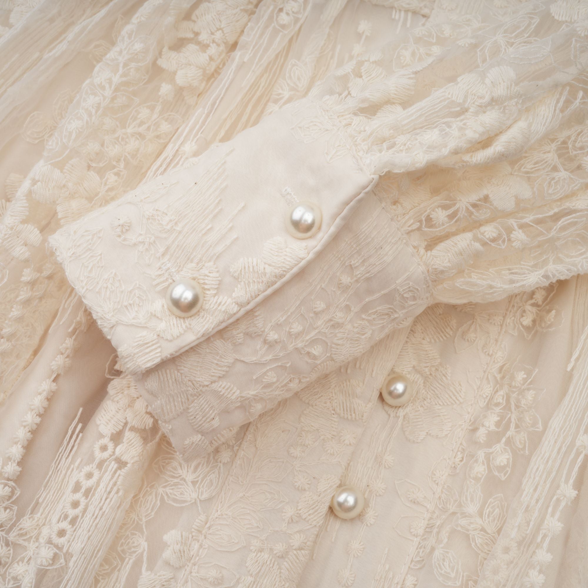 Elegant Neutral Lace Embroidery Midi Dress: Exquisite Design, Perfect Fit, Versatile Style