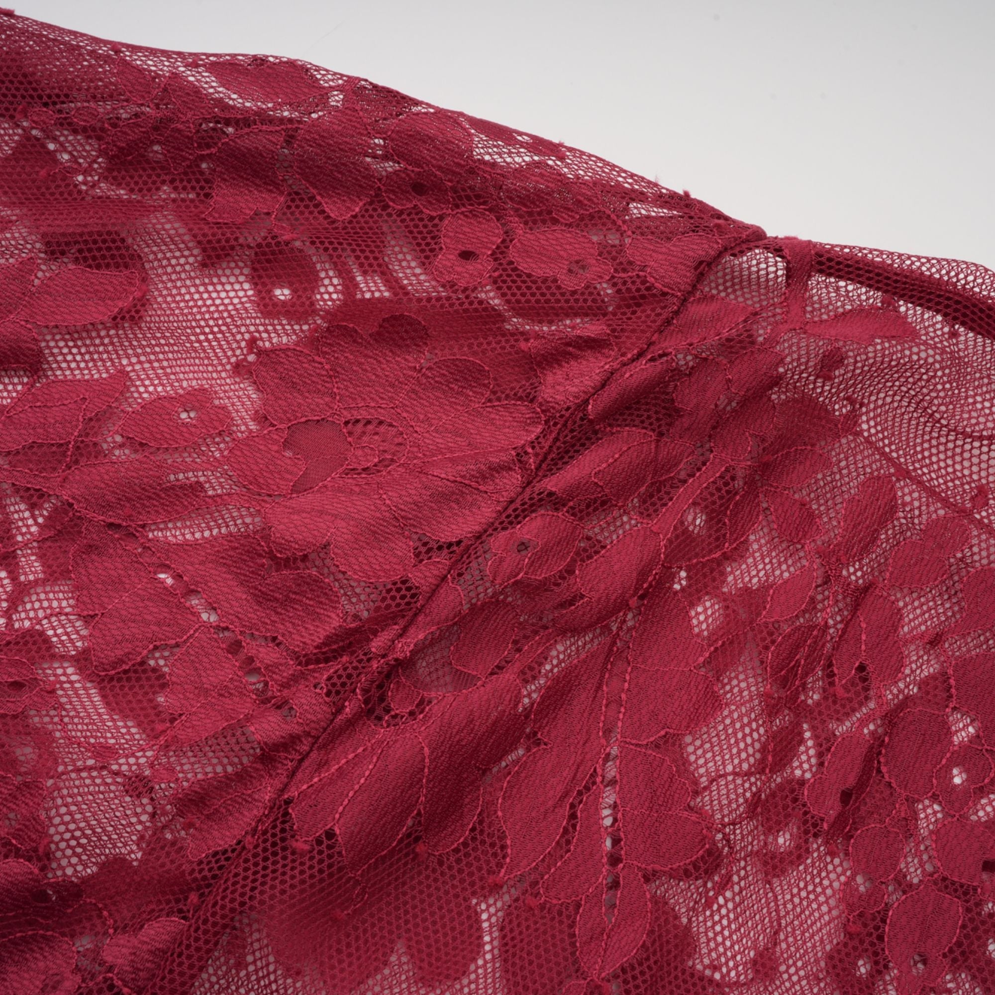 Elegant Red Chantilly Lace Oversize Dress: Timeless Style, Comfortable Fit, Versatile