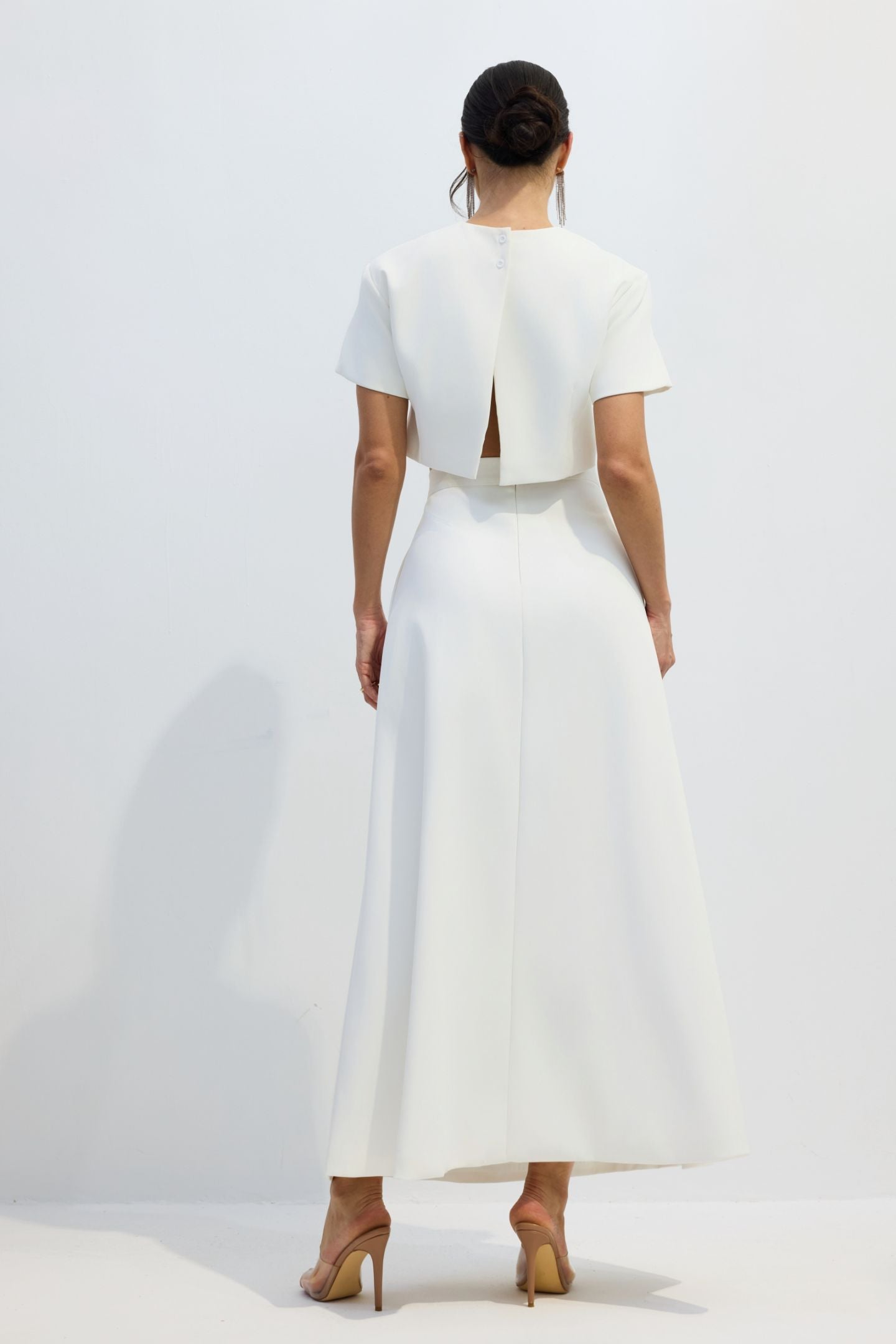 Elegant White Floral Appliqué Short Sleeve Top and A-Line Skirt Set