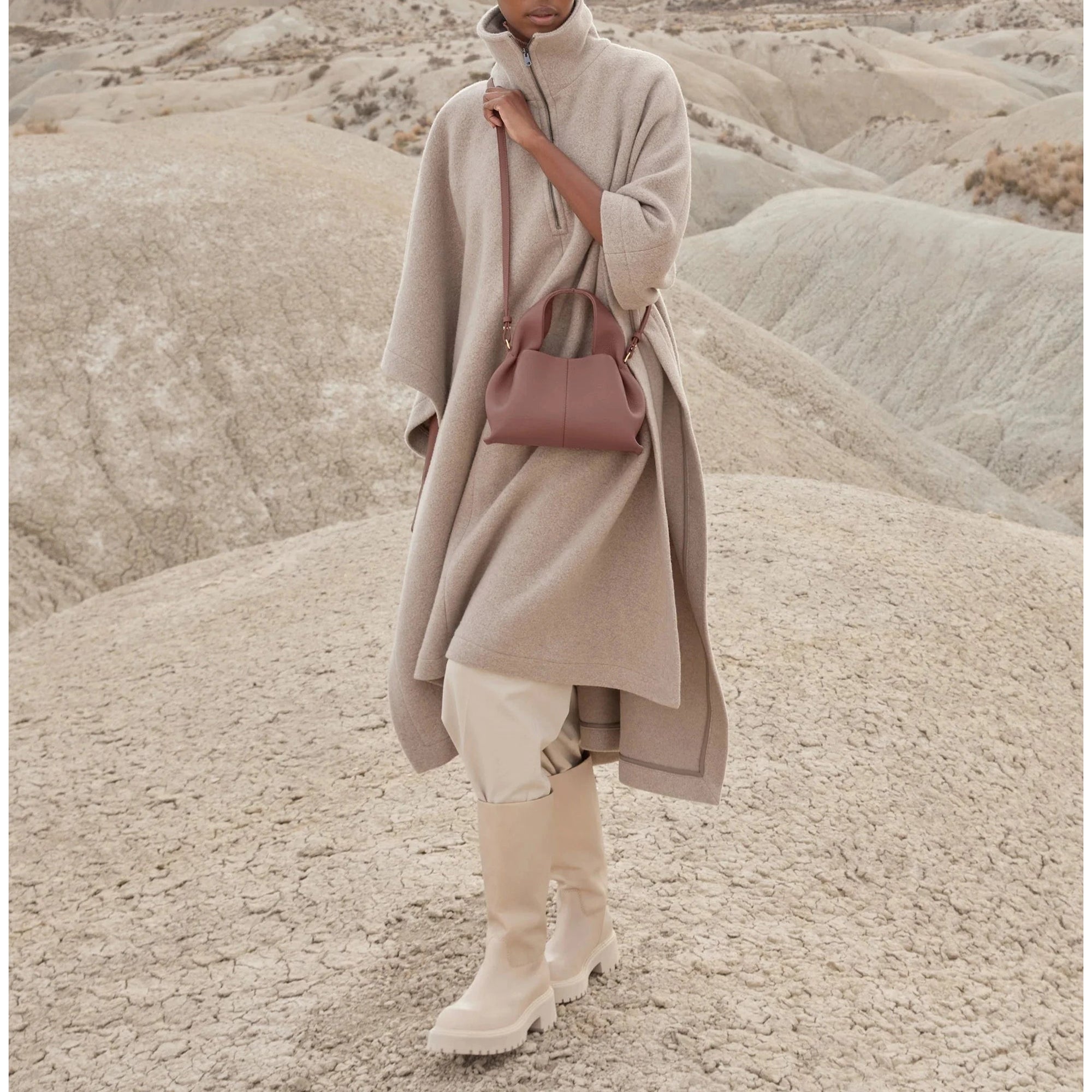 Fiorenza Viaggio Italian Leather Handbag – Elegant, Spacious, Magnetic Closure