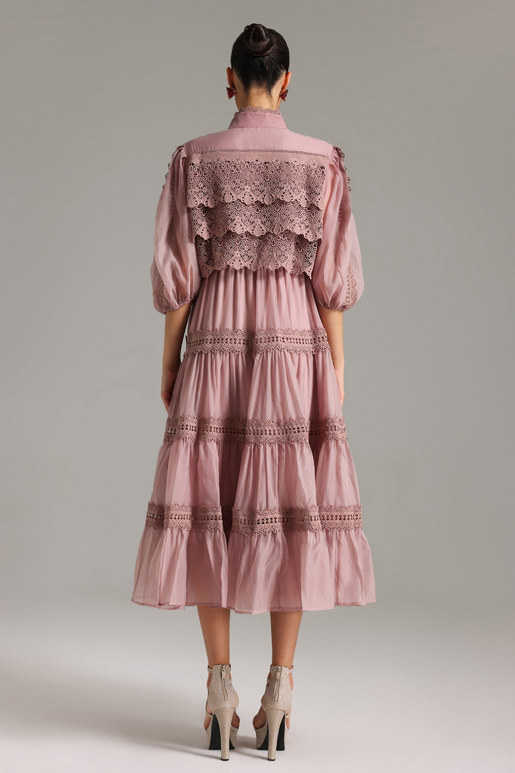 Elegant Verza Puff Sleeve Lace Midi Dress - Chic, Comfortable Polyester Design