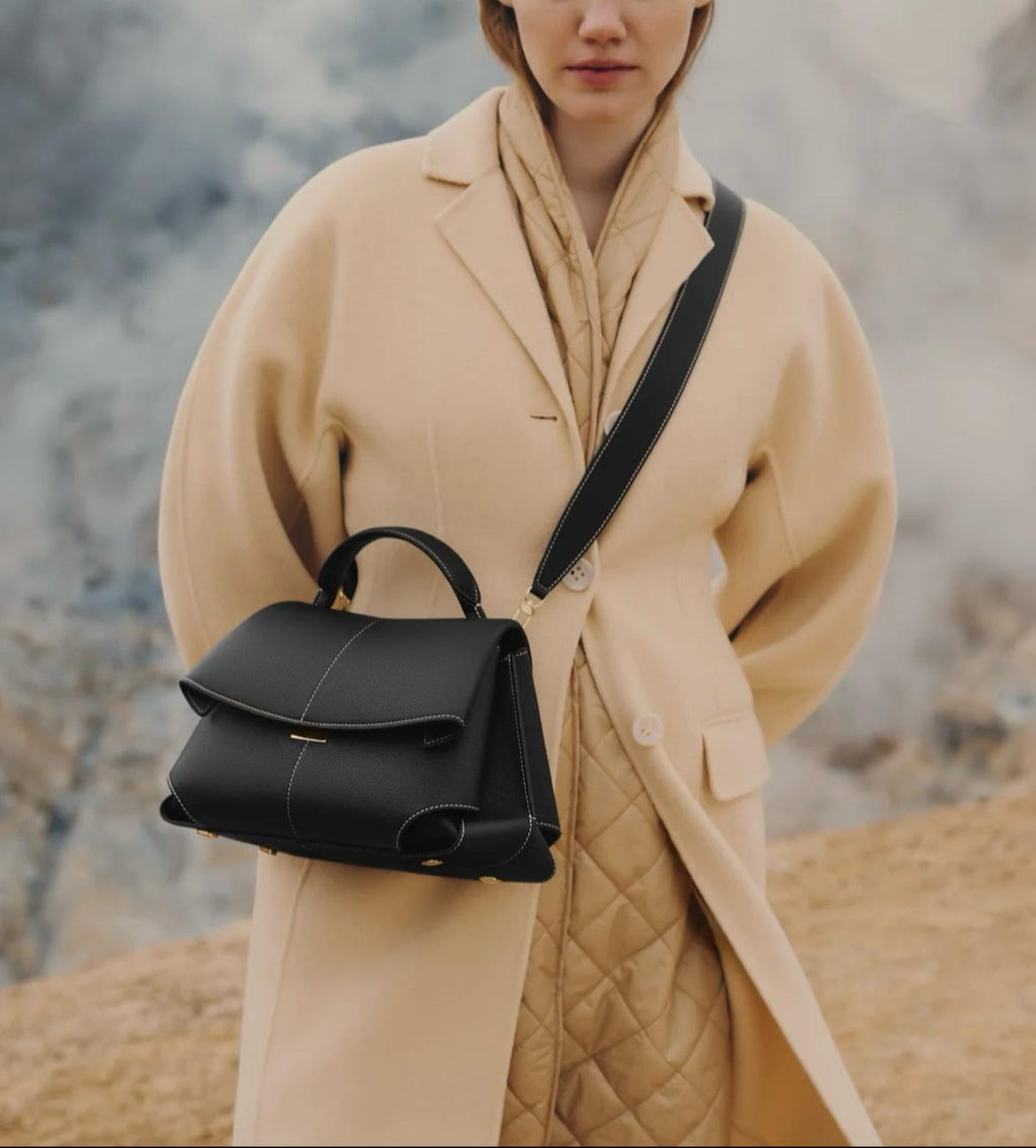 Sora Handbag Ebony
