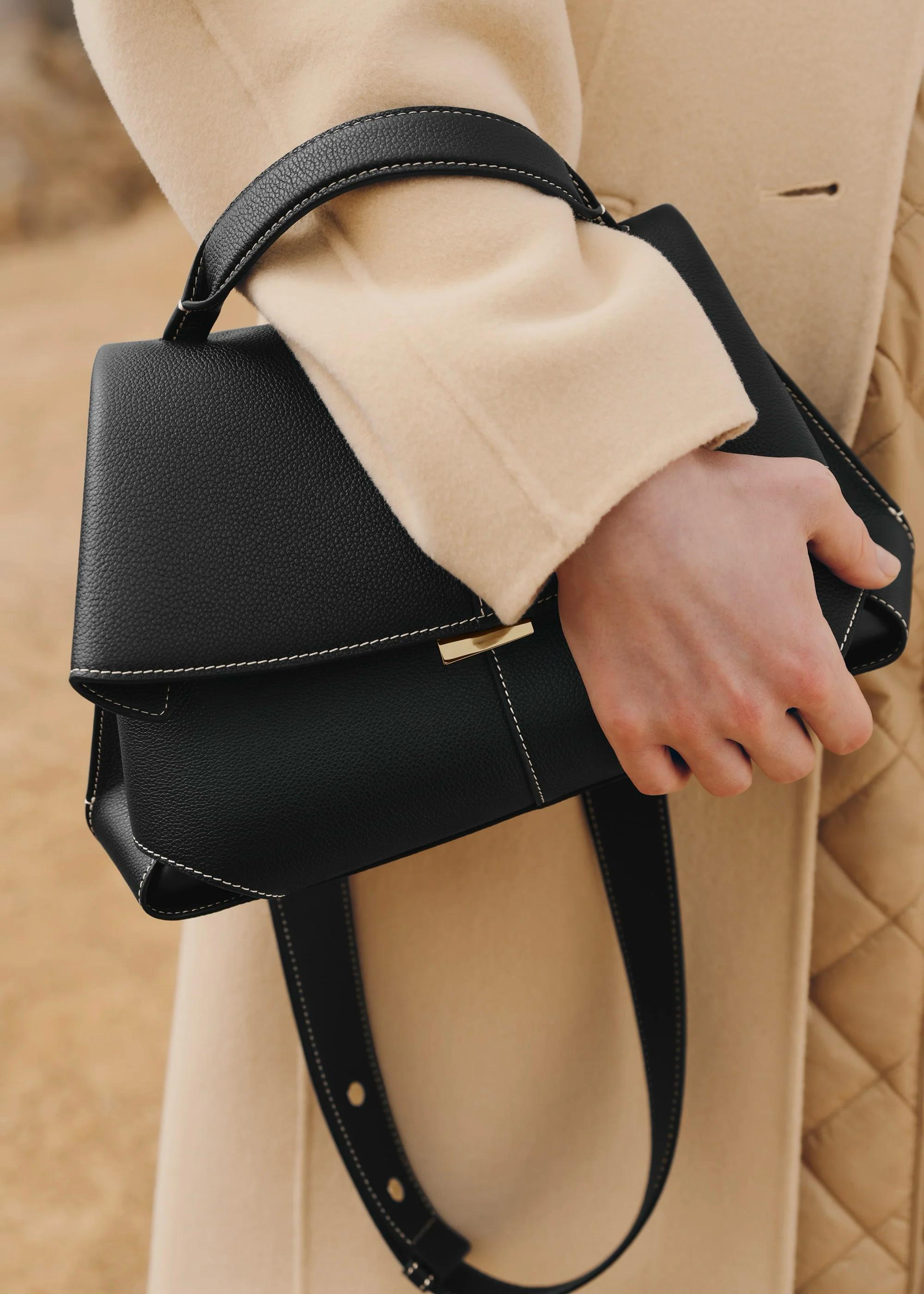 Sora Handbag Ebony