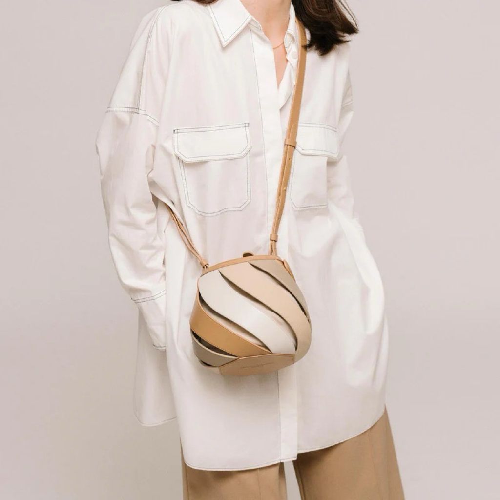 Aura Handbag Windmill