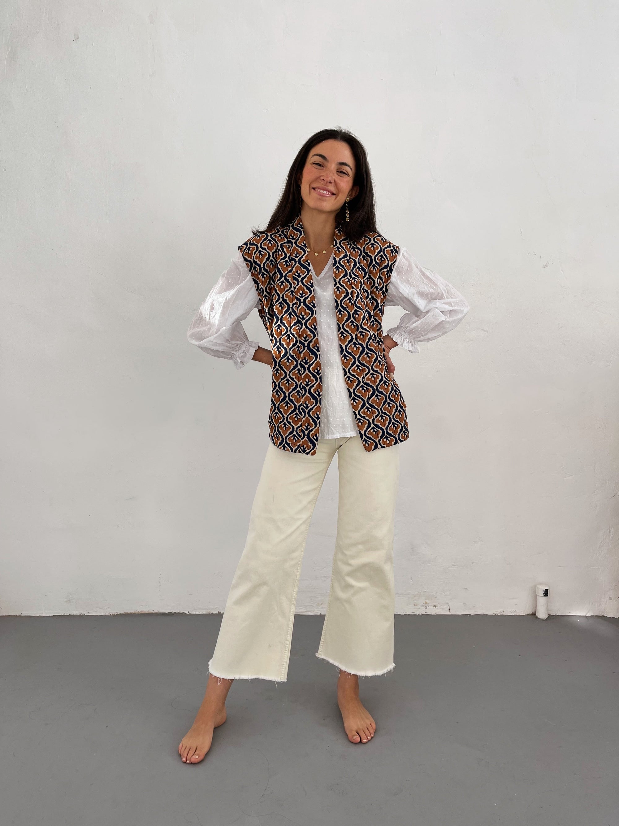 Stylish Lúa Beige Printed Cotton Vest for Women - Versatile Layering Fashion