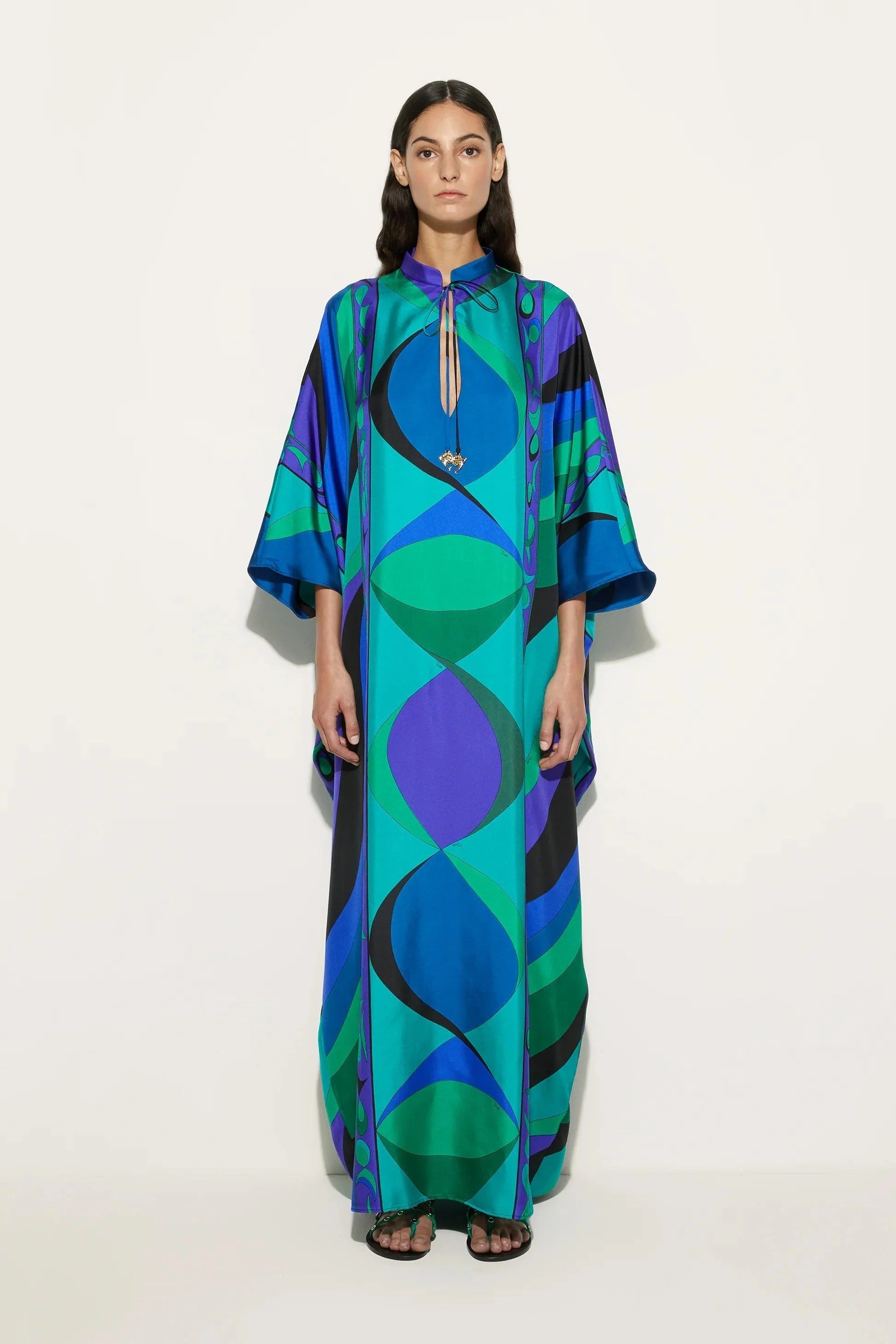 Psychedelic Swirling Iride Satin Kaftan: Flowy, Elegant, Comfortable Resort Wear